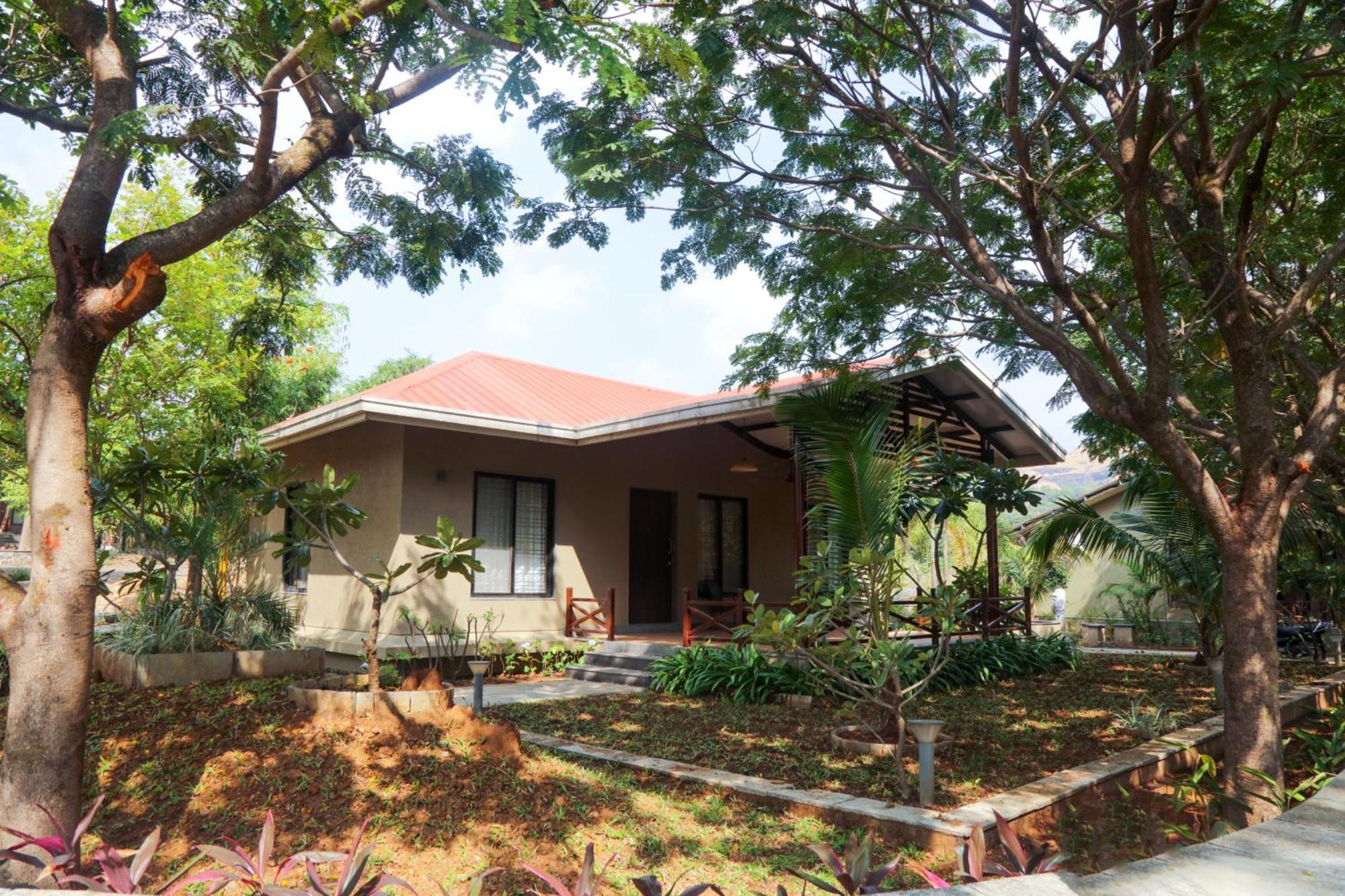 E&G Green Courts Resort At Koroli Hill Station Nashik Esterno foto