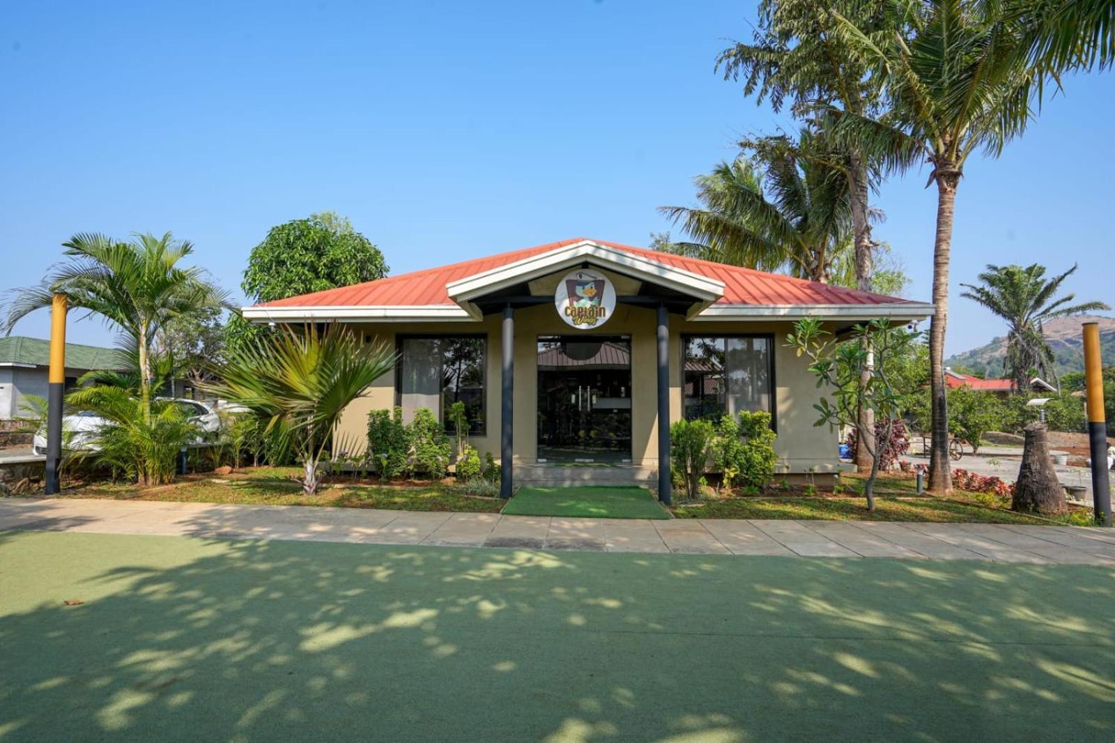 E&G Green Courts Resort At Koroli Hill Station Nashik Esterno foto